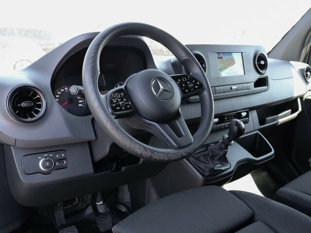 MERCEDES-BENZ Sprinter 317 CDI Kasten,L2H2,MBUX,Kamera - فان: صورة 5 MERCEDES-BENZ Sprinter 317 CDI Kasten,L2H2,MBUX,Kamera - فان: صورة 5