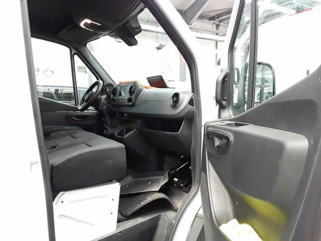 فان MERCEDES-BENZ Sprinter 317 CDI Kasten,L2H2,MBUX,Kamera: صورة 18