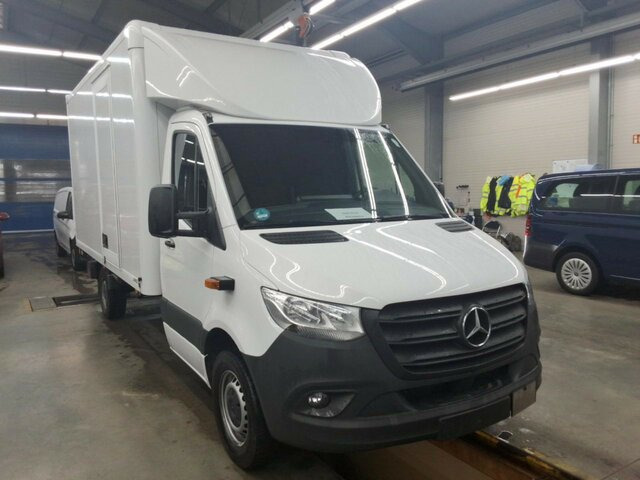شاحنة مغلقة الصندوق MERCEDES-BENZ Sprinter317CDI Maxi Koffer,LBW,Klima,Kamera: صورة 12