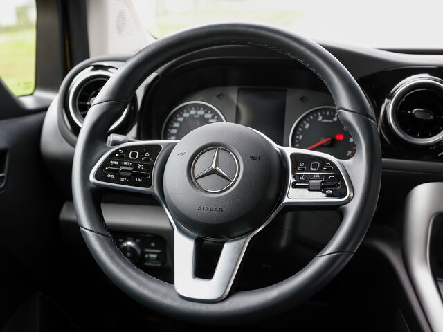 MERCEDES-BENZ T 180 Progressive,AHK,LED,Navi,Kamera,Tempomat - ميكروباص: صورة 5 MERCEDES-BENZ T 180 Progressive,AHK,LED,Navi,Kamera,Tempomat - ميكروباص: صورة 5