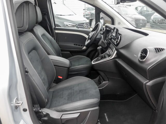 MERCEDES-BENZ T 180 Progressive,LED,MBUX,Navi,Rückfahrkamera - ميكروباص: صورة 3 MERCEDES-BENZ T 180 Progressive,LED,MBUX,Navi,Rückfahrkamera - ميكروباص: صورة 3