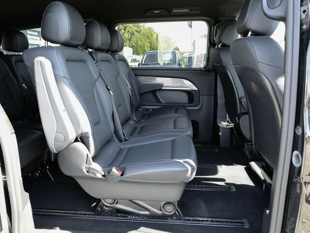 MERCEDES-BENZ V 300 Avantgarde Extralang,2xSchiebetür elektr.... - حافلة صغيرة, ميكروباص: صورة 5 MERCEDES-BENZ V 300 Avantgarde Extralang,2xSchiebetür elektr.... - حافلة صغيرة, ميكروباص: صورة 5