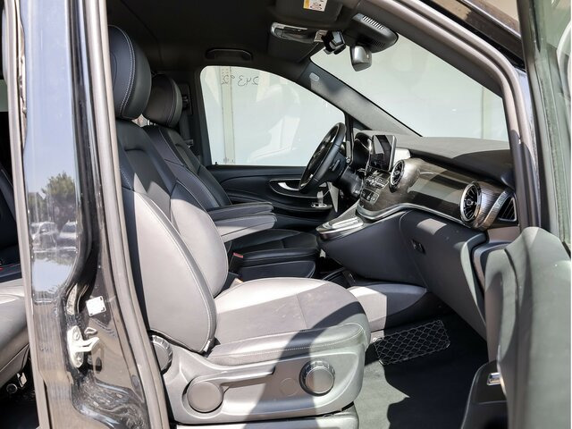MERCEDES-BENZ V 300 Avantgarde Extralang,2xSchiebetür elektr.... - حافلة صغيرة, ميكروباص: صورة 5 MERCEDES-BENZ V 300 Avantgarde Extralang,2xSchiebetür elektr.... - حافلة صغيرة, ميكروباص: صورة 5