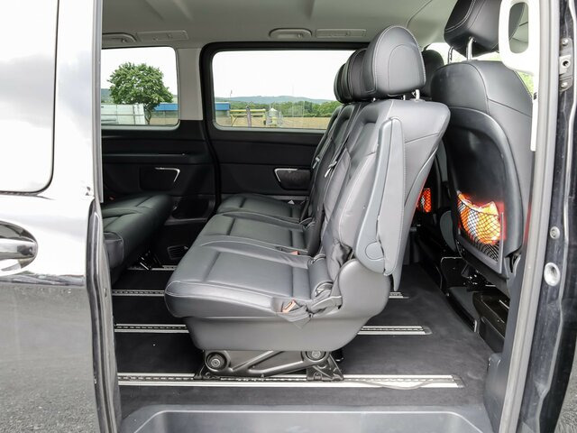 MERCEDES-BENZ V 300 Edition Extralang,2xSchiebetür el.,8Sitzer... - ميكروباص: صورة 5 MERCEDES-BENZ V 300 Edition Extralang,2xSchiebetür el.,8Sitzer... - ميكروباص: صورة 5