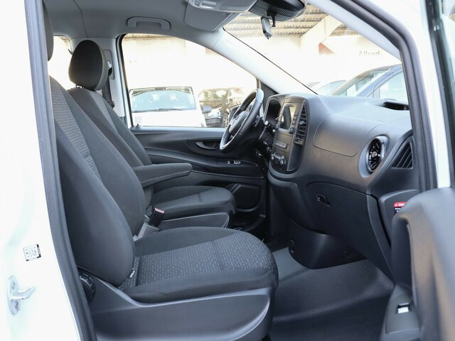 MERCEDES-BENZ Vito 114 TourerPro,Extralang,AMF Rollstuhlrampe... - ميكروباص: صورة 2 MERCEDES-BENZ Vito 114 TourerPro,Extralang,AMF Rollstuhlrampe... - ميكروباص: صورة 2