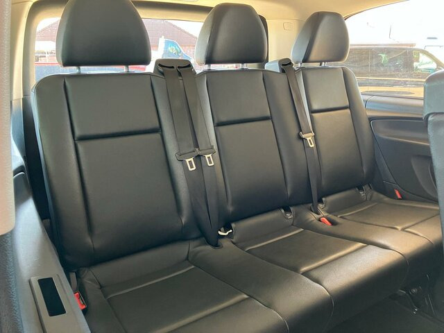 MERCEDES-BENZ Vito 116 TourerPro,lang,Allrad,8Sitze,Automatik - حافلة صغيرة, ميكروباص: صورة 2 MERCEDES-BENZ Vito 116 TourerPro,lang,Allrad,8Sitze,Automatik - حافلة صغيرة, ميكروباص: صورة 2