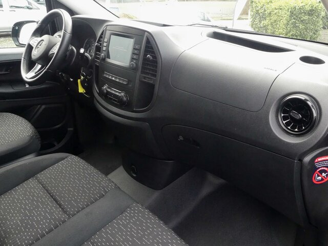 MERCEDES-BENZ Vito 116CDI lang,TourerPro,2xKlima,9Sitze,Kamera - ميكروباص: صورة 3 MERCEDES-BENZ Vito 116CDI lang,TourerPro,2xKlima,9Sitze,Kamera - ميكروباص: صورة 3