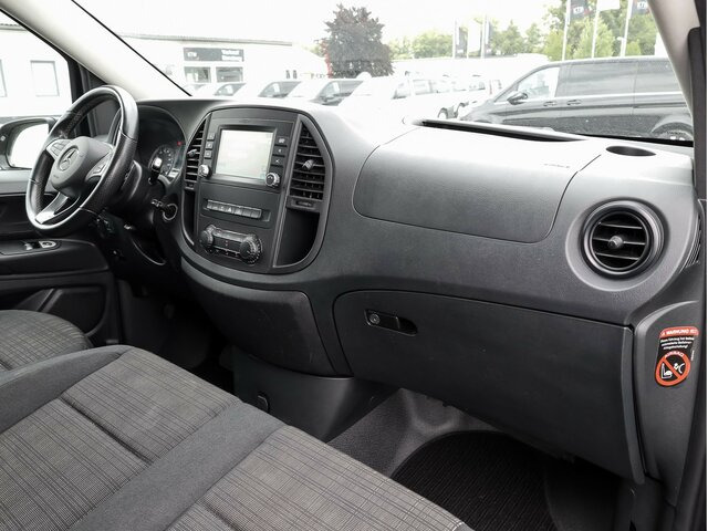 MERCEDES-BENZ Vito 116TourerPro Kombi,Extralang,2xKlima,9Sitze - ميكروباص: صورة 4 MERCEDES-BENZ Vito 116TourerPro Kombi,Extralang,2xKlima,9Sitze - ميكروباص: صورة 4