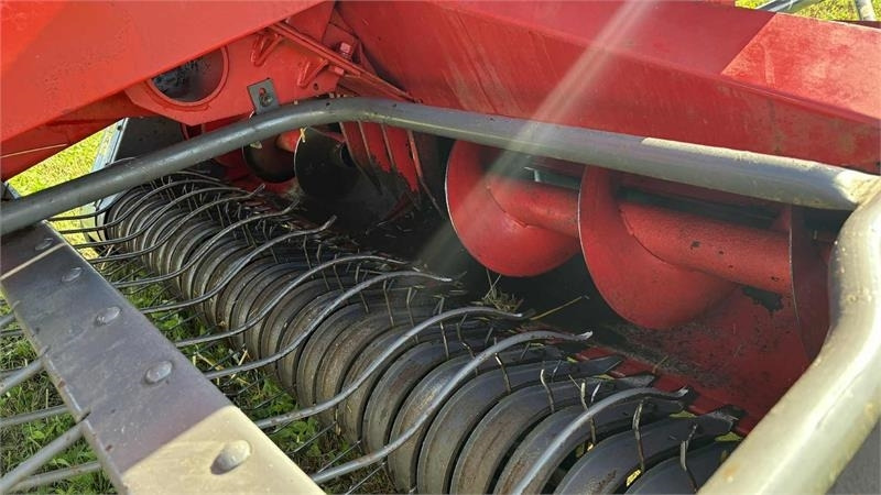 Massey Ferguson 1839 Småballe presser - آلة تغليف بالة التبن: صورة 5 Massey Ferguson 1839 Småballe presser - آلة تغليف بالة التبن: صورة 5