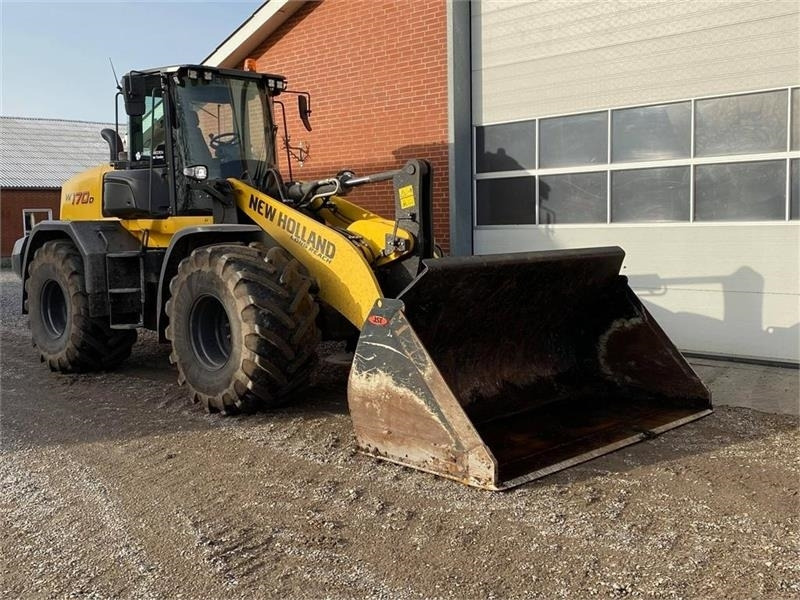 New Holland W170D - اللودر بعجل: صورة 5 New Holland W170D - اللودر بعجل: صورة 5