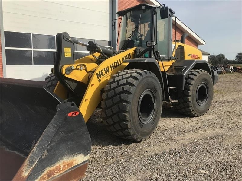 New Holland W190D - اللودر بعجل: صورة 4 New Holland W190D - اللودر بعجل: صورة 4