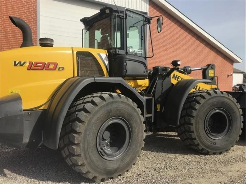 New Holland W190D  - اللودر بعجل: صورة 2 New Holland W190D  - اللودر بعجل: صورة 2