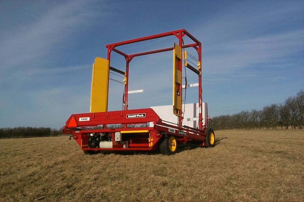 Pomi Kombi pack - آلة تغليف بالة التبن: صورة 1 Pomi Kombi pack - آلة تغليف بالة التبن: صورة 1