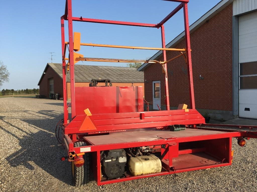 Pomi Kombi pack - آلة تغليف بالة التبن: صورة 2 Pomi Kombi pack - آلة تغليف بالة التبن: صورة 2