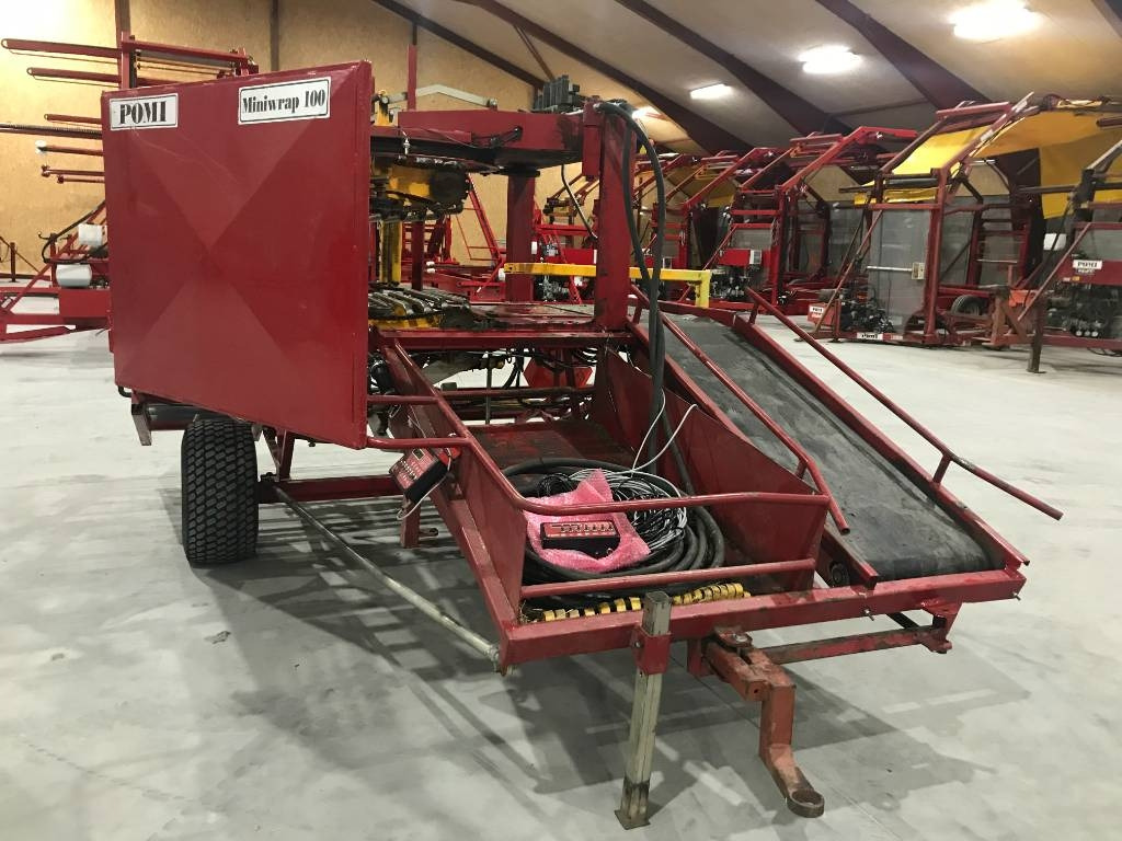 Pomi Mini wrap 100 - آلة تغليف بالة التبن: صورة 1 Pomi Mini wrap 100 - آلة تغليف بالة التبن: صورة 1