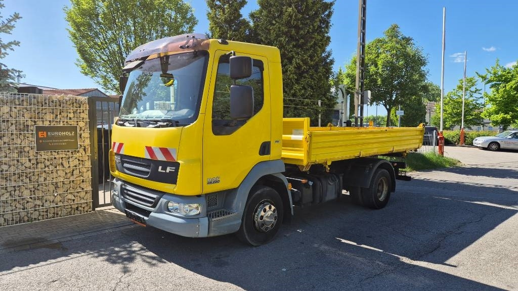 DAF Lkw 3-Seiten-Kipper Meiller 45.220, 2 x AHK, Servo - شاحنة قلاب: صورة 4 DAF Lkw 3-Seiten-Kipper Meiller 45.220, 2 x AHK, Servo - شاحنة قلاب: صورة 4