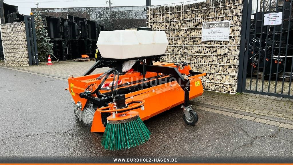Kehrmaschine ZM2000 mit Seitenbesen - مكنسة - آلية المنفعة/ مركبة خاصة: صورة 4 Kehrmaschine ZM2000 mit Seitenbesen - مكنسة - آلية المنفعة/ مركبة خاصة: صورة 4