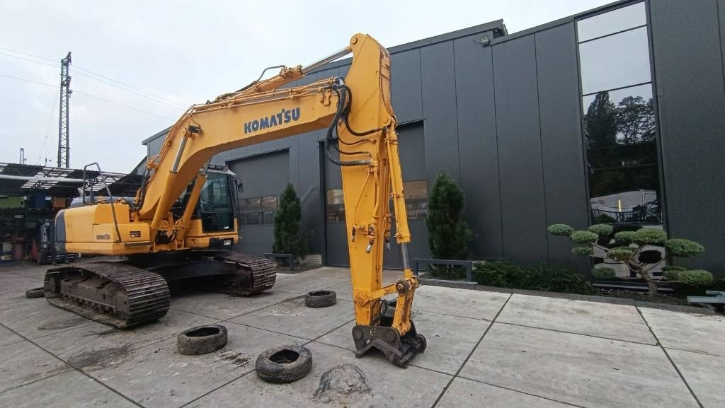 Komatsu Kettenbagger PC 210-8 mit CW 40 hydr. Kima, Kamera  - حفار زحاف: صورة 5 Komatsu Kettenbagger PC 210-8 mit CW 40 hydr. Kima, Kamera  - حفار زحاف: صورة 5