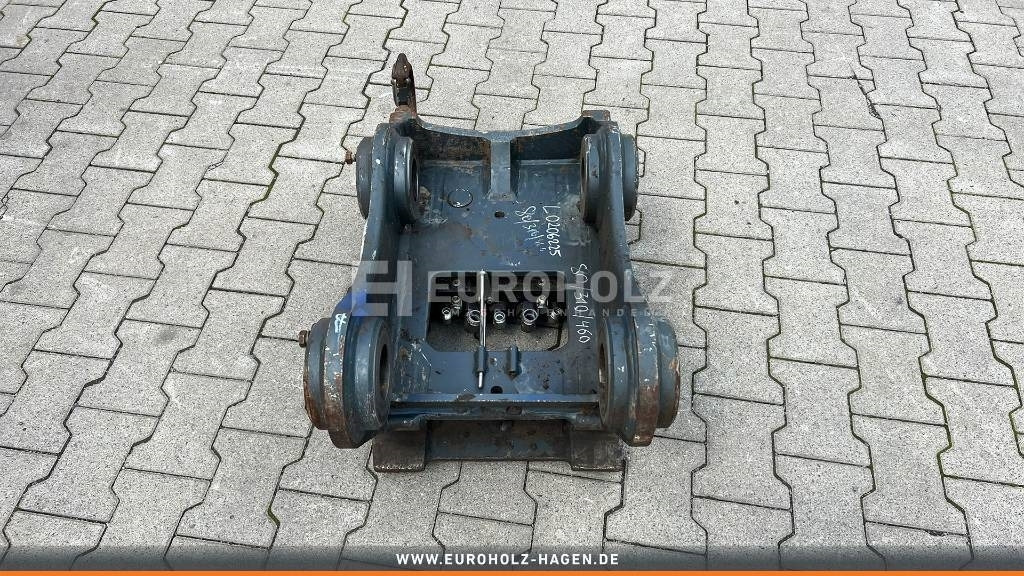 OilQuick OQ65 - قارنة توصيل هيدروليكي - آلات البناء: صورة 1 OilQuick OQ65 - قارنة توصيل هيدروليكي - آلات البناء: صورة 1