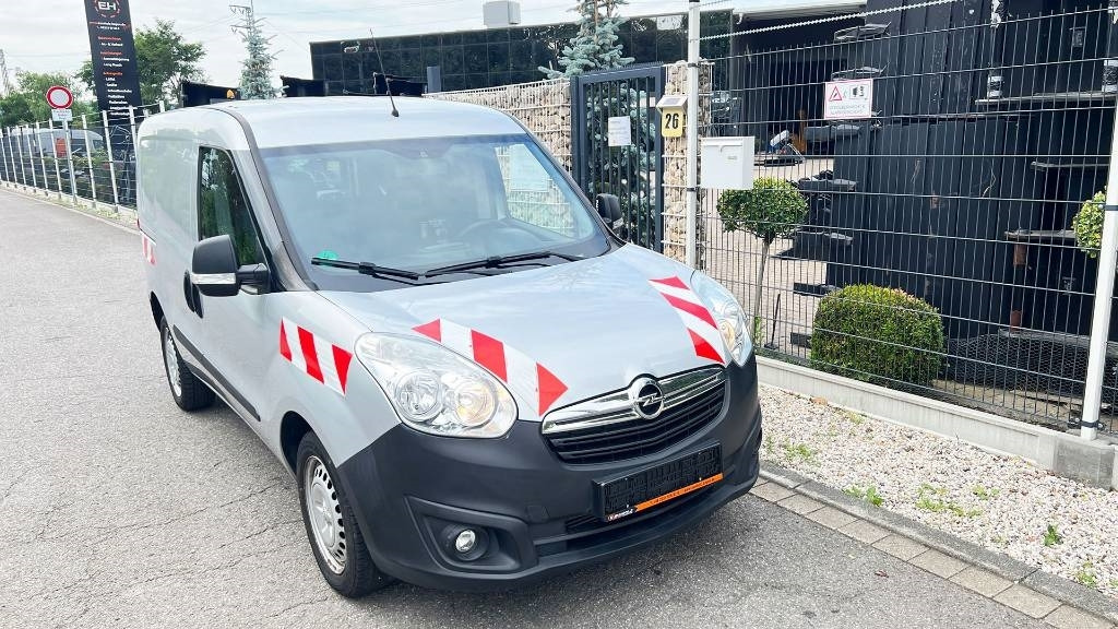 Opel Combo, 1.3 CDTi, Kastenwagen, Klima, PDC - شاحنة مغلقة الصندوق: صورة 5 Opel Combo, 1.3 CDTi, Kastenwagen, Klima, PDC - شاحنة مغلقة الصندوق: صورة 5