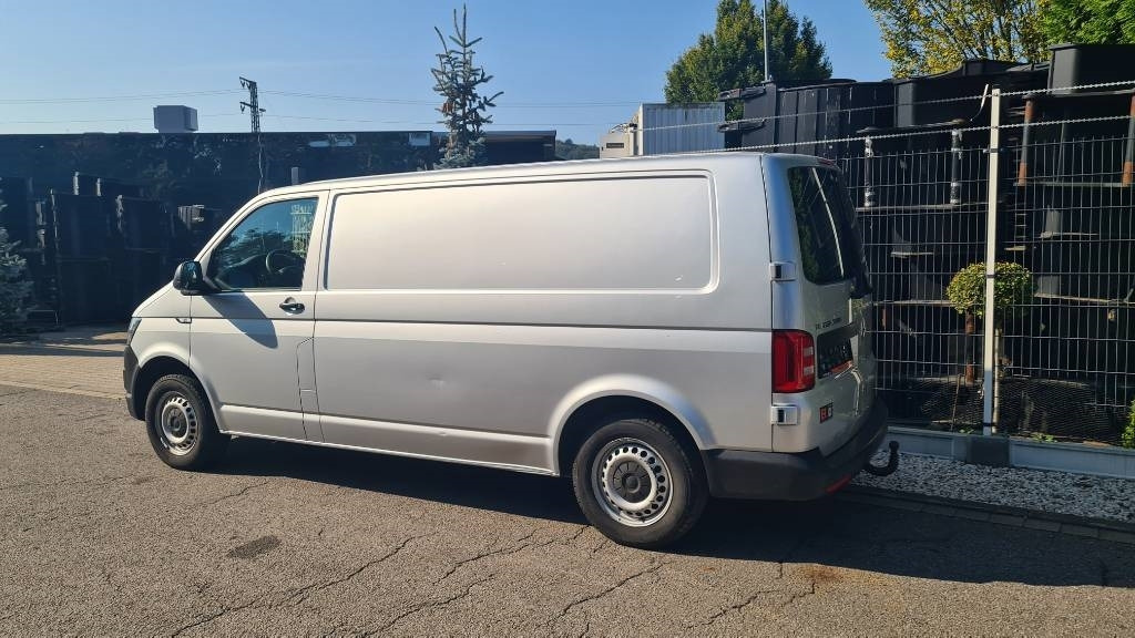 Volkswagen T5 2.0 TDI, Kasten, Werkstattschränke, Klima, AHK  Volkswagen T5 2.0 TDI, Kasten, Werkstattschränke, Klima, AHK: صورة 16