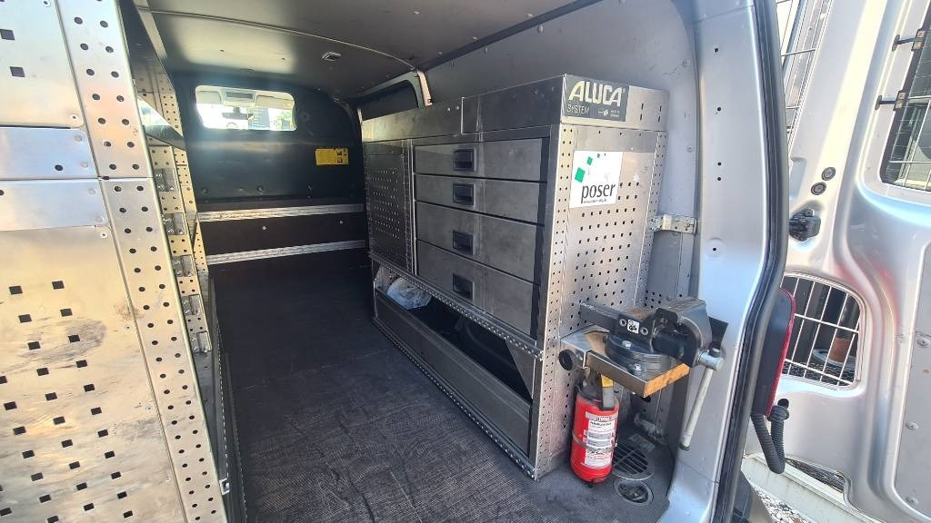 Volkswagen T5 2.0 TDI, Kasten, Werkstattschränke, Klima, AHK  Volkswagen T5 2.0 TDI, Kasten, Werkstattschränke, Klima, AHK: صورة 19