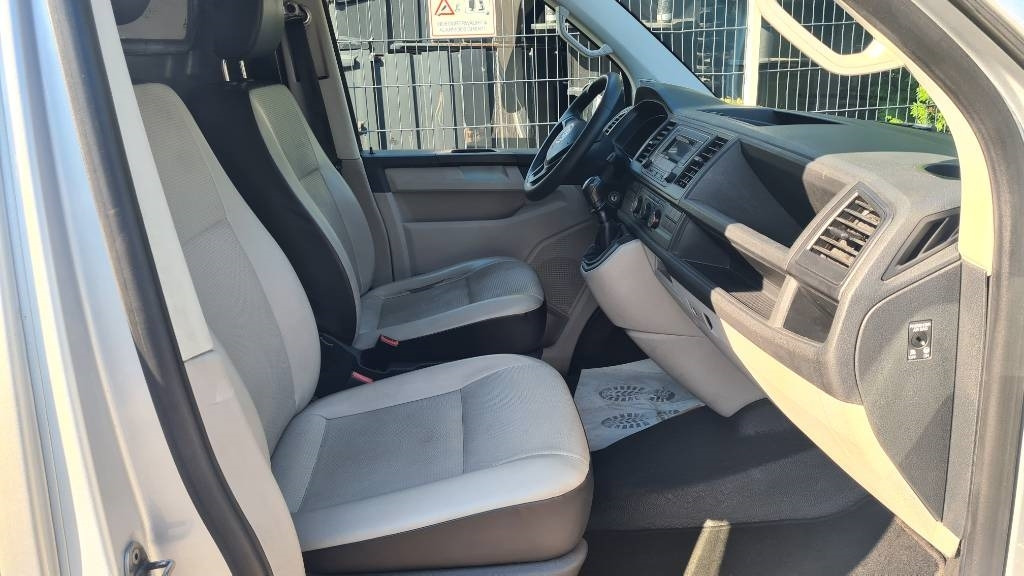 Volkswagen T5 2.0 TDI, Kasten, Werkstattschränke, Klima, AHK  Volkswagen T5 2.0 TDI, Kasten, Werkstattschränke, Klima, AHK: صورة 6