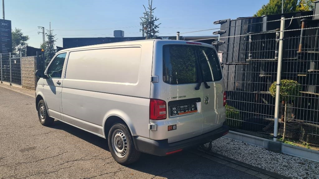 Volkswagen T5 2.0 TDI, Kasten, Werkstattschränke, Klima, AHK  Volkswagen T5 2.0 TDI, Kasten, Werkstattschränke, Klima, AHK: صورة 17