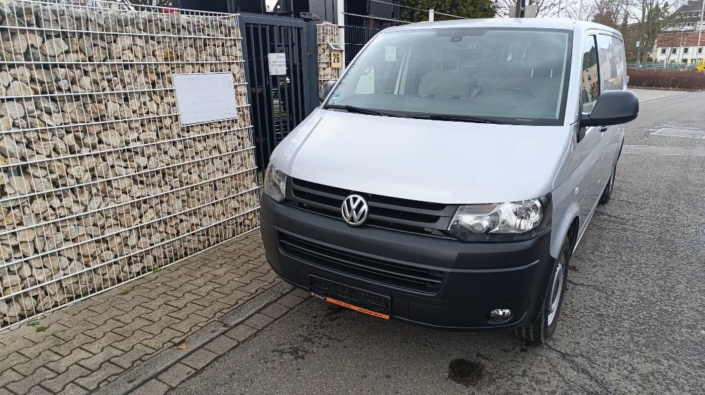 Volkswagen T5 2.0 TDI, Transporter, Kasten, Werkstattschränke  Volkswagen T5 2.0 TDI, Transporter, Kasten, Werkstattschränke: صورة 11