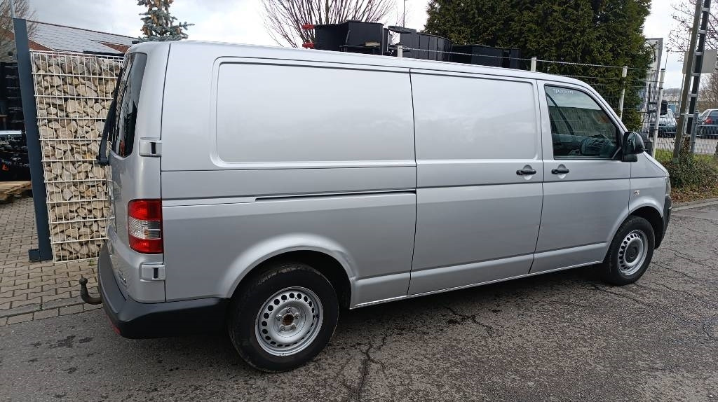 Volkswagen T5 2.0 TDI, Transporter, Kasten, Werkstattschränke  Volkswagen T5 2.0 TDI, Transporter, Kasten, Werkstattschränke: صورة 29