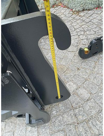 Big Adapter Kramer / Claas Scorpion auf 3 Punkt Aufnahme - ملحق: صورة 5 Big Adapter Kramer / Claas Scorpion auf 3 Punkt Aufnahme - ملحق: صورة 5