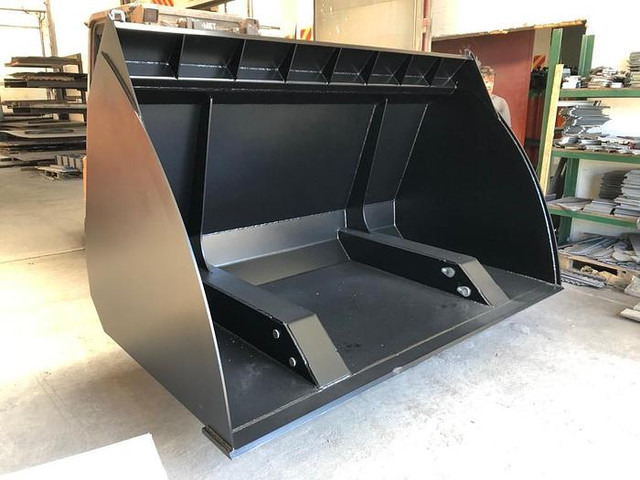 Big Hochkippschaufel 240 XL - بكت: صورة 1 Big Hochkippschaufel 240 XL - بكت: صورة 1