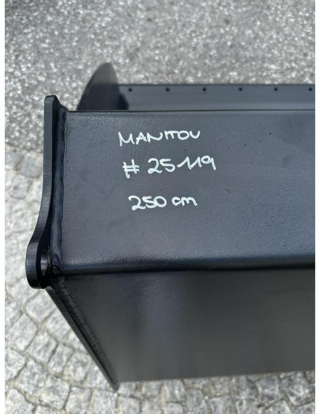 جديدة بكت Big Volumenschaufel 250cm mit Manitou Aufnahme: صورة 8 جديدة بكت Big Volumenschaufel 250cm mit Manitou Aufnahme: صورة 8