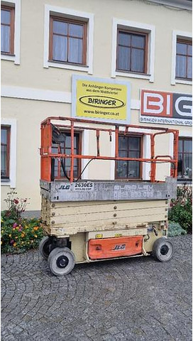 JLG 2630ES Scherenarbeitsbühne elektrisch - معدات الوصول: صورة 3 JLG 2630ES Scherenarbeitsbühne elektrisch - معدات الوصول: صورة 3