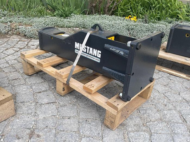 Mustang HM100 Hydraulikhammer - مطرقة هيدروليكية: صورة 1 Mustang HM100 Hydraulikhammer - مطرقة هيدروليكية: صورة 1