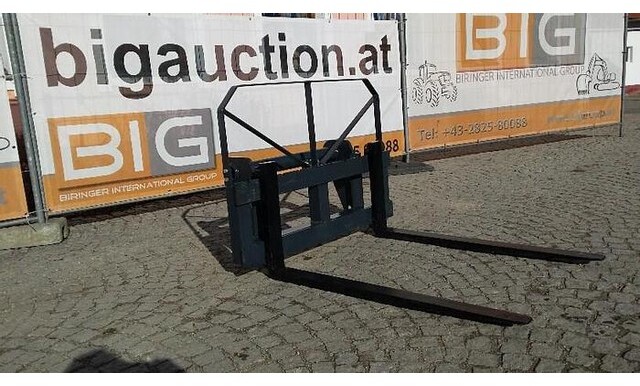 Palettengabel 120 cm passend zu Terex TL80 Aufnahme - شوكة - معدات المناولة: صورة 3 Palettengabel 120 cm passend zu Terex TL80 Aufnahme - شوكة - معدات المناولة: صورة 3