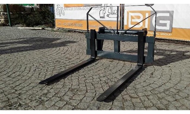 Palettengabel 120 cm passend zu Terex TL80 Aufnahme - شوكة - معدات المناولة: صورة 1 Palettengabel 120 cm passend zu Terex TL80 Aufnahme - شوكة - معدات المناولة: صورة 1