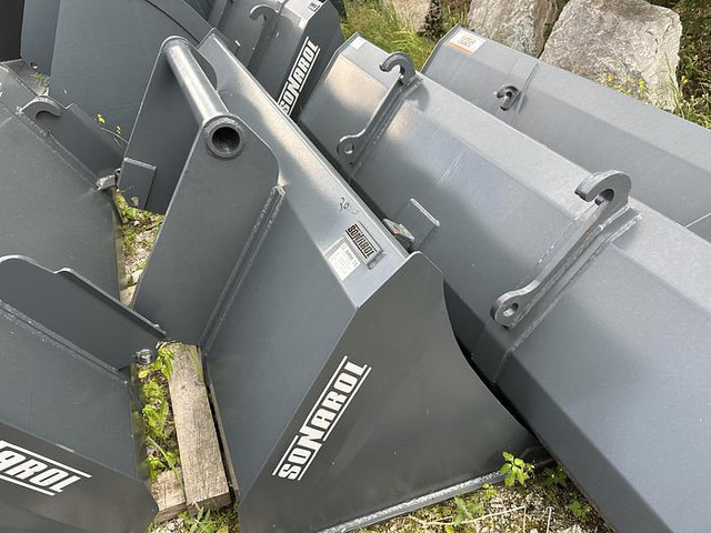 Sonarol Schwergutschaufel 200 cm mit Bobcat Teleskoplader Aufnahme - ملحق: صورة 1 Sonarol Schwergutschaufel 200 cm mit Bobcat Teleskoplader Aufnahme - ملحق: صورة 1