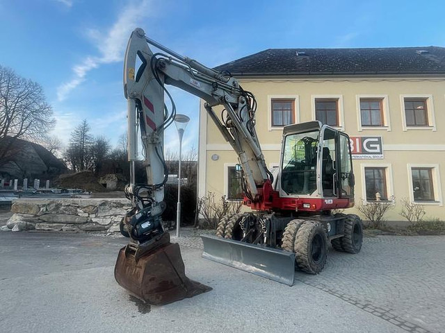 Takeuchi TB295W Mobilbagger - حفارة: صورة 2 Takeuchi TB295W Mobilbagger - حفارة: صورة 2