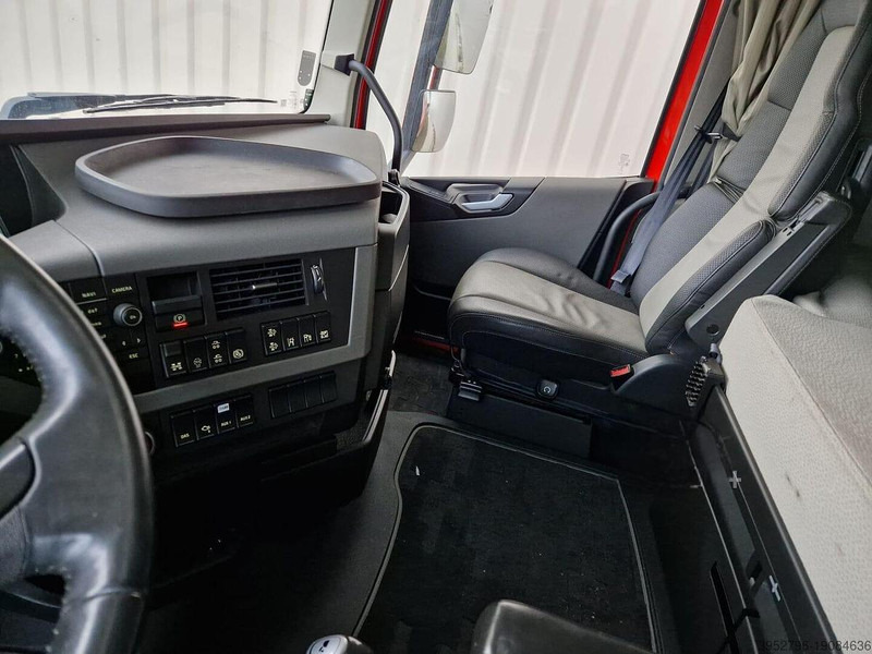 Volvo FH 13.540 6x4 Globetrotter - شاحنة, شاحنة كرين: صورة 3 Volvo FH 13.540 6x4 Globetrotter - شاحنة, شاحنة كرين: صورة 3