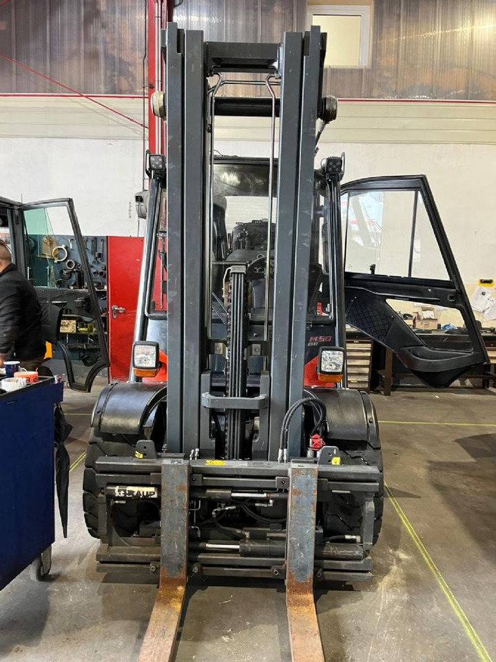 Linde H50D-02 - رافعة شوكية ديزل: صورة 4 Linde H50D-02 - رافعة شوكية ديزل: صورة 4