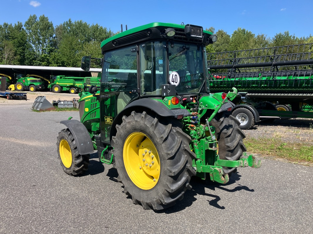جرار John Deere 5090GF mit RTK- Lenksystem/ FKH/FZW: صورة 14 جرار John Deere 5090GF mit RTK- Lenksystem/ FKH/FZW: صورة 14