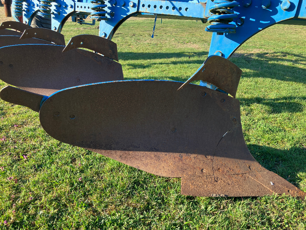 Lemken Turmalin X - محراث: صورة 2 Lemken Turmalin X - محراث: صورة 2