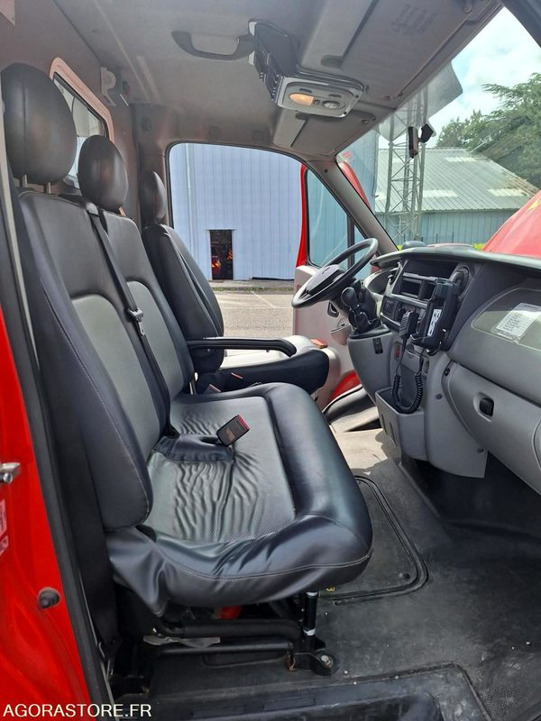 AMBULANCE RENAULT MASTER PICOT 2365 - فان: صورة 5 AMBULANCE RENAULT MASTER PICOT 2365 - فان: صورة 5