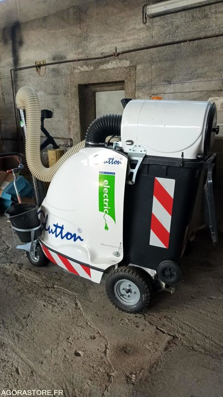 ASPIRATEUR DE VOIERIE GLOUTON - معدات الحدائق: صورة 2 ASPIRATEUR DE VOIERIE GLOUTON - معدات الحدائق: صورة 2
