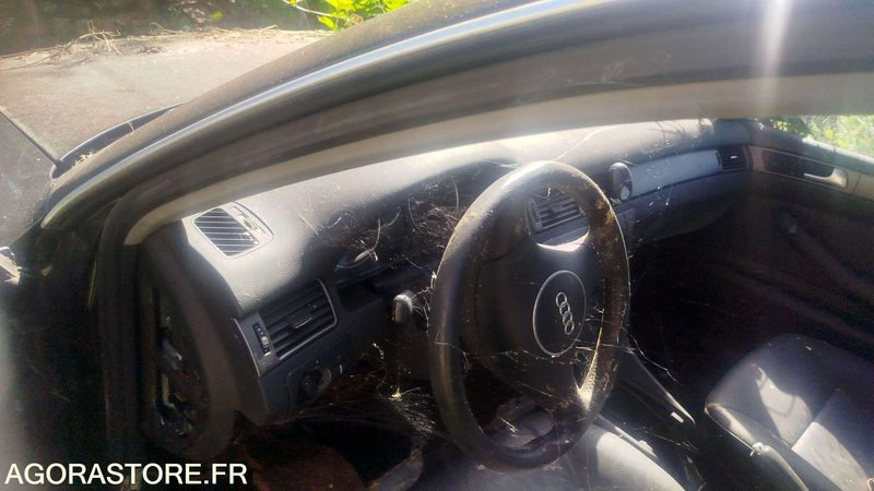 AUDI A6 - 2002 - POUR PIECES - سيارة: صورة 3 AUDI A6 - 2002 - POUR PIECES - سيارة: صورة 3