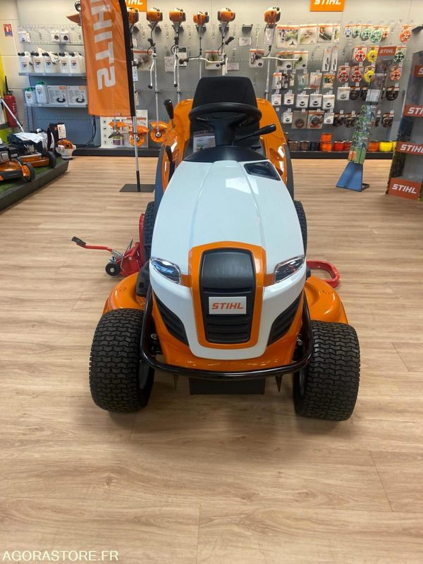 AUTOPORTE STIHL RT6127.1 ZL - NEUVE - D'EXPOSITION - جزازة أعشاب الحدائق: صورة 1 AUTOPORTE STIHL RT6127.1 ZL - NEUVE - D'EXPOSITION - جزازة أعشاب الحدائق: صورة 1