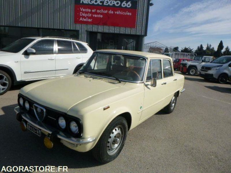 Alfa Romeo Giulia - 1976 - 92500km - COLLECTION - Livret d'origine - سيارة: صورة 1 Alfa Romeo Giulia - 1976 - 92500km - COLLECTION - Livret d'origine - سيارة: صورة 1
