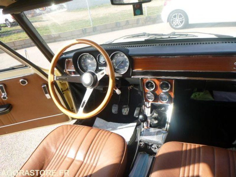 Alfa Romeo Giulia - 1976 - 92500km - COLLECTION - Livret d'origine - سيارة: صورة 5 Alfa Romeo Giulia - 1976 - 92500km - COLLECTION - Livret d'origine - سيارة: صورة 5