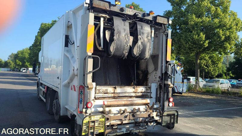 BA 543 PD - MERCEDES ECONIC 2633 - 2010 - 256434KM - شاحنة النفايات: صورة 4 BA 543 PD - MERCEDES ECONIC 2633 - 2010 - 256434KM - شاحنة النفايات: صورة 4